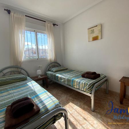 La Cinuelica, R3 1St Floor Apartment Com Pool L149 Torrevieja Buitenkant foto